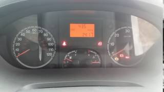 Citroen relay 22 hdi 2009 oil light flashing service reset [upl. by Benedic]