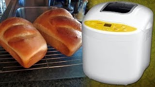 Breadman TR520  Programmable Bread Maker [upl. by Dougie]