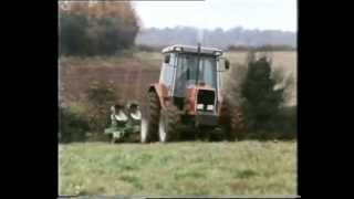 MF 3070 PLOUGHING GB1988 [upl. by Leaper]