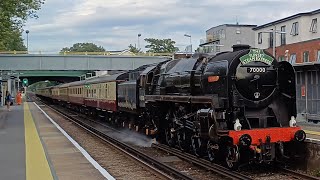 70000 Britannia passing through Ashford with The Sunset Steam Express on Tuesday 18th July 2023 [upl. by Sharleen]