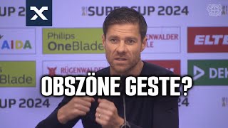 Beleidigung Lacher über einzige quotsportlichequot Frage auf der Super Cup PK 😂 [upl. by Theodosia724]