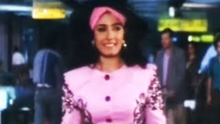 Raveena Tandon returns India to marry  Andaz Apna Apna  Comedy Scene 423 [upl. by Euseibbob]