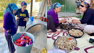 ABLAM VE ANNEM KÖY EVİ 🥰 KIŞ İÇİN HER YIL YAPTIĞI TANDIRDA EN LEZZETLİ PATLICAN İNANILMAZ LEZZET [upl. by Ackler215]