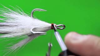 Bucktail Dressing an Owner ST66TN Saltwater Hook Treble Hook [upl. by Itsuj681]