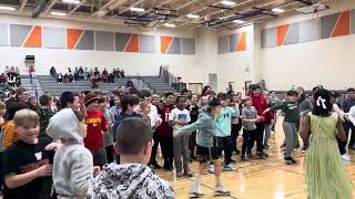 Zingat dance in Wisconsin school [upl. by Anwahsak]