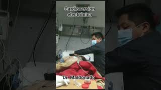 Cardioversion electrica [upl. by Con382]