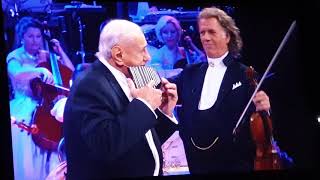 Andre Rieu si Gheorghe Zamfir  The lonely shepherd 5 aprilie 2019 [upl. by Evalyn]