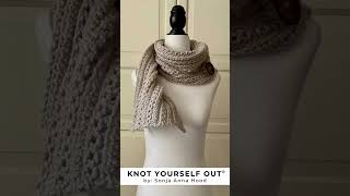 CuteNEasy Buttoned CowlScarf  Easy crochet pattern [upl. by Arrimat588]