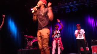 Darrel the walls group singing satisfied live in Charlotte [upl. by Cedric]