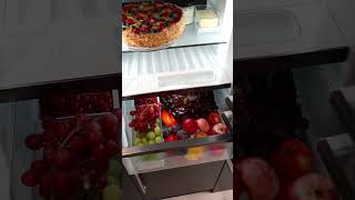 How to store strawberries right  Liebherr [upl. by Ellecram]