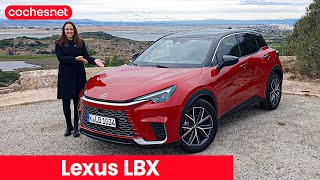 Lexus LBX 2024  Prueba  Test  Review en español  cochesnet [upl. by Nnairac]