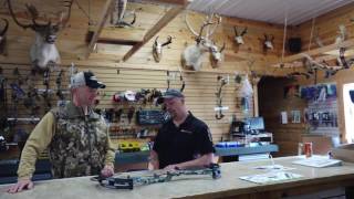 Bowtech Reign 7  Archery hunting with Randy Newberg [upl. by Arathorn]