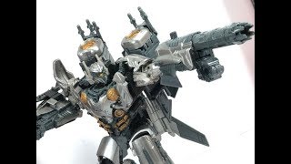 Transformers Studio Series KSI Boss Chefatron Review [upl. by Dun]