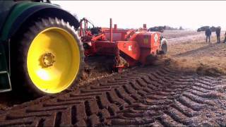 UK Built Larrington Straw Remover being used in Germany [upl. by Holcomb]