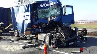 Schwerer LkwUnfall auf der A7 bei Göttingen Eindrücke vom Unfallort [upl. by Notliw25]