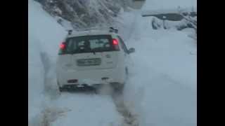 SUZUKI IGNIS 4WD ON SNOW [upl. by Hayilaa55]