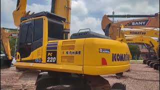 KOMATSU PC2208 [upl. by Yattirb]