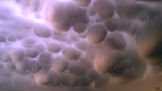 STRANGE STORM CLOUDS  Mammatus facts and information [upl. by Zoie]