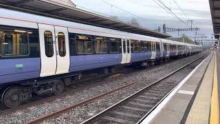 Class 387 GWR and Crossrail train at Maidenhead Station [upl. by Eiffub]