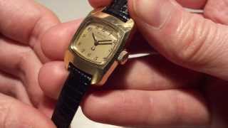 Bulova Accutron 2210 with 440 Hz humming sound [upl. by Elokin]