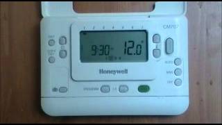 Honeywell CM707 Digital Programmable Room Thermostat user demonstration from AdvantageSW [upl. by Renrew]