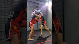 Nỗ Lực Không Ngừng Nghỉ Của Team Oppa Huy  huyseoul muaythai oppahuyidol shorts [upl. by Pergrim]