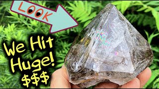 Herkimer Diamond Mining  Gem Crystals  TROPHY DIG  Ace of Diamonds New York [upl. by Claudy]