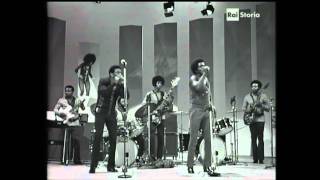 JAMES BROWN Its a Man Man World 1971 [upl. by Whiting658]