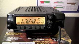 Icom IC207H [upl. by Elokin384]