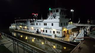 Four tows waiting at lock 19Mississippi River Keokuk IA quotTow Jamquot [upl. by Dagmar]