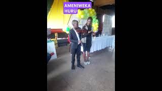 AMENIWEKA HURU kamauviolinist PaPiCleverOfficialPapicleverDorcaskinyarwandaviolingospel [upl. by Tseng]