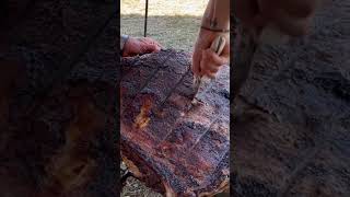 Costillar a la estaca en el campo 💙🤍 receta food comidacasera [upl. by Sivle]