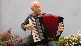 Yann Tiersen French accordion music La Noyée  Acordeon musica Accordeon Akkordeonmusik [upl. by Aedrahs]