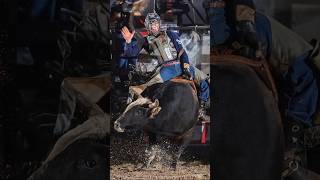 9000 ✅ Emerson Lopes vs Sai do Eixo Cia JK Bucking Bulls  Expô AraçatubaSP 2024 shorts pbr [upl. by Hurleigh]