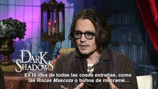 quotSombras Tenebrosasquot Entrevista a Johnny Depp Oficial Warner Bros Pictures HDSubtitulado [upl. by Devona]