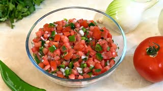 Cómo hacer Pico de Gallo  Salsa Mexicana [upl. by Eolcin]