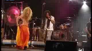 Shakira  Hips Dont Lie live [upl. by Oakleil]