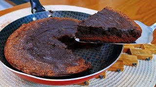 BROWNIE DE CHOCOLATE NA FRIGIDEIRA EM 15 MINUTOS  SUPER FÃCIL E RÃPIDO [upl. by Lerud652]