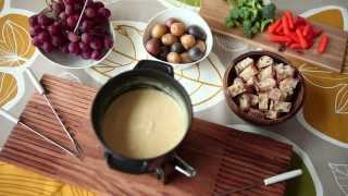 Fondue au fromage classique [upl. by Azenav]