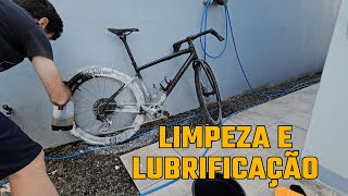 Specialized Diverge e5  Limpeza e Lubrificação com 2WHEELS [upl. by Enitsuga36]