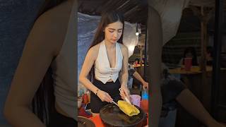 Norngfaiy Omelette Lady in Vientiane Night Market  Street Food streetfood [upl. by Aikam]