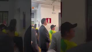 RODRIGO PACHECO NA FILA DE VOTAÇÃO NÃO PODE SAIR NA RUA QUE TOMA VAIA É PREÇO QUE SE PAGA [upl. by Maunsell]