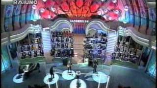 Geraldina Trovato Non è un film Sanremo 1994 [upl. by Pownall]