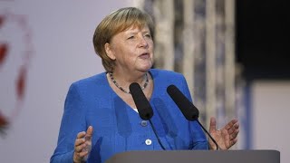 Merkel „Impfen bedeutet Veränderungen” [upl. by Munroe493]