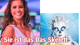 Das Skelett ist sarah lombardi the Masked Singer Sarahlombardisarahthemaskedsingerpro7Skelett [upl. by Relyc862]