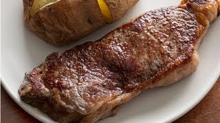 How to Make an Easy PanSeared Steak  The Easiest Way [upl. by Zoltai]