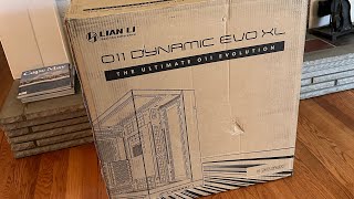 Lian Li O11 Dynamic EVO XL unboxing and impressions [upl. by Uella]