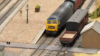 The Model Centres exclusive Heljan Class 47  Brush Type 4 on Little Bytham [upl. by Nonek]