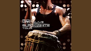 Tu Recuerdo Black amp White Tour Version [upl. by Lalise]