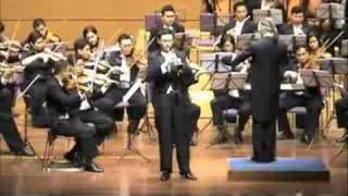 Haydn Concerto by Lertkiat w Bangkok Symphony mvt I [upl. by Enahs219]